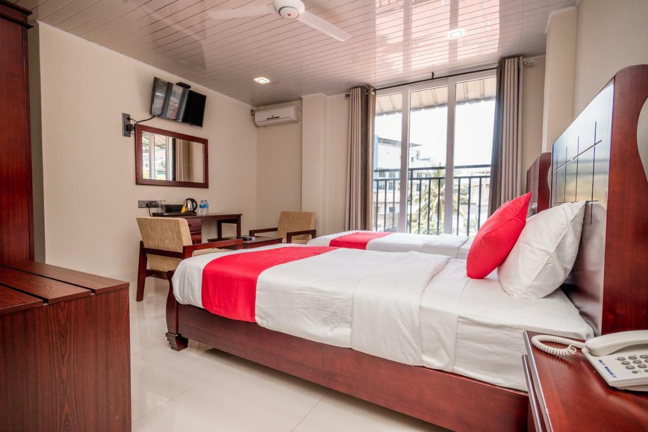 Janora Hills Hotel Kandy Eksteriør billede