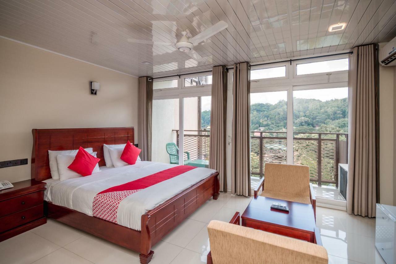 Janora Hills Hotel Kandy Eksteriør billede